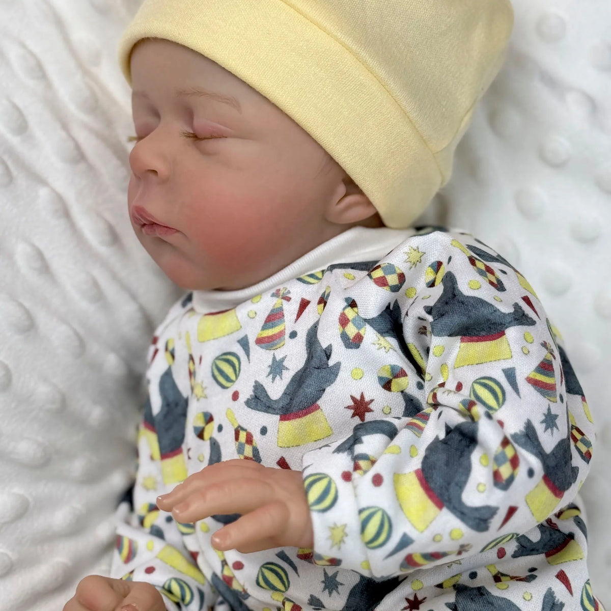 BZDOLL Asleep Reborn Doll Soft Vinyl Limbs Cloth Body 3D Paint Visible Veins