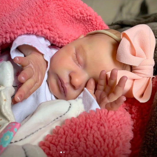 BZDOLL Reborn Baby Doll With Cloth Body 3D Paint Skin And Veins
