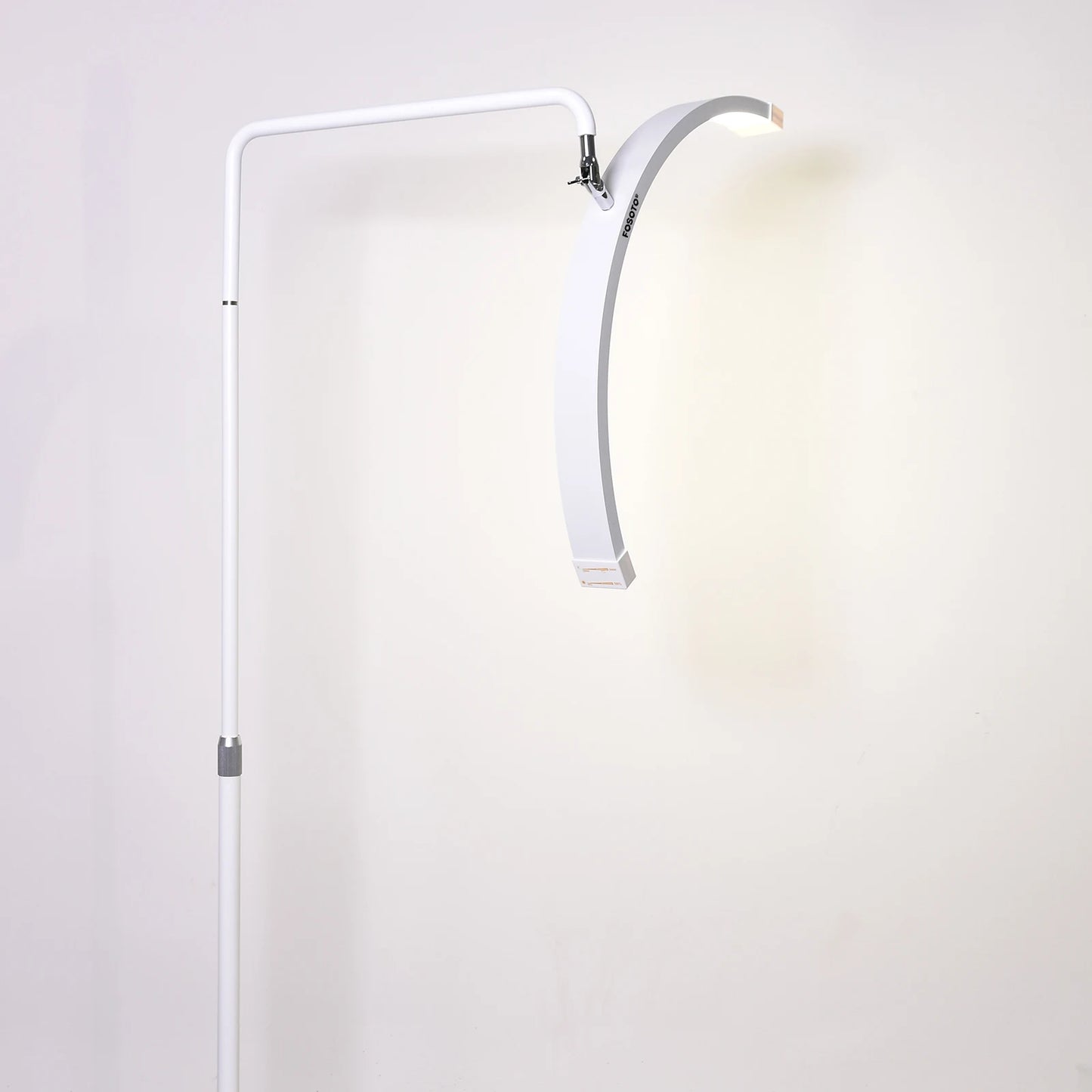 Fosoto Bi-Color LED Half Moon Light With Tripod