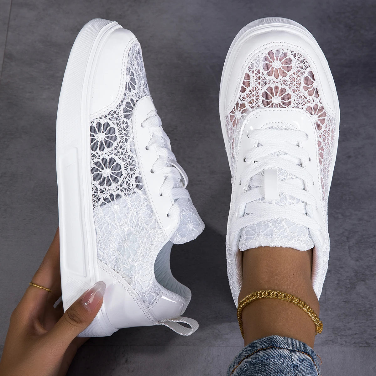 Women Platform Sneakers Lace Up Breathable Mesh Non Slip Footwear